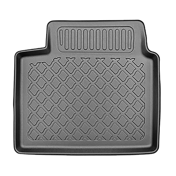 Súprava rohož do batožinového priestoru a autokoberčeky TPE na mieru do: Ford Focus IV Hatchback (09.2018-....) - spodný batožinový priestor; s dojazdovým rezervným kolesom; tiež s hybridným pohonom