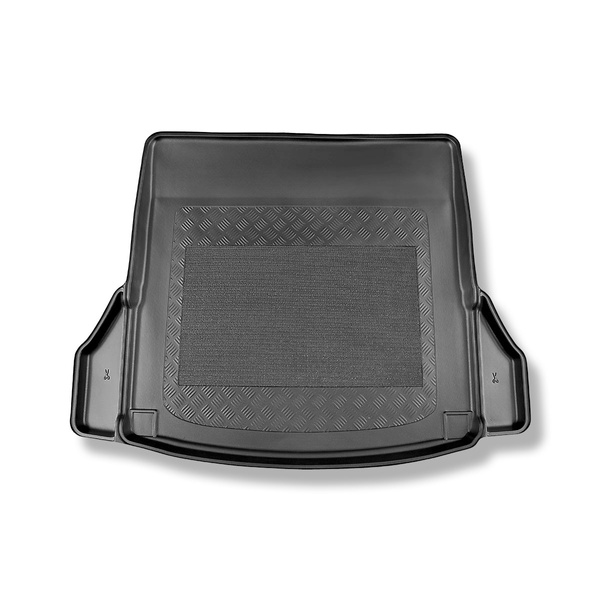 Rohož do batožinového priestoru pre: Mercedes-Benz CLA C118 Kupé (05.2019-....) - odnímateľné výklenky pri modeloch s bočnými sieťkami; nie pre Plug-in Hybrid verziu