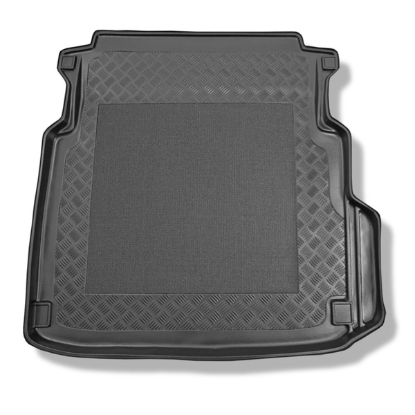 Rohož do batožinového priestoru pre: Mercedes-Benz Trieda E W211 Sedan (2002-02.2009) - AIRMATIC